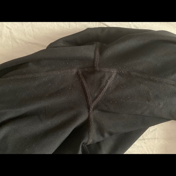 ✨3 for $25✨ 90 Degree by Reflex crop leggings - Picture 7 of 7
